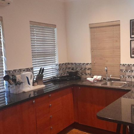 Paddabult Self Catering Cottages Paarl Ngoại thất bức ảnh